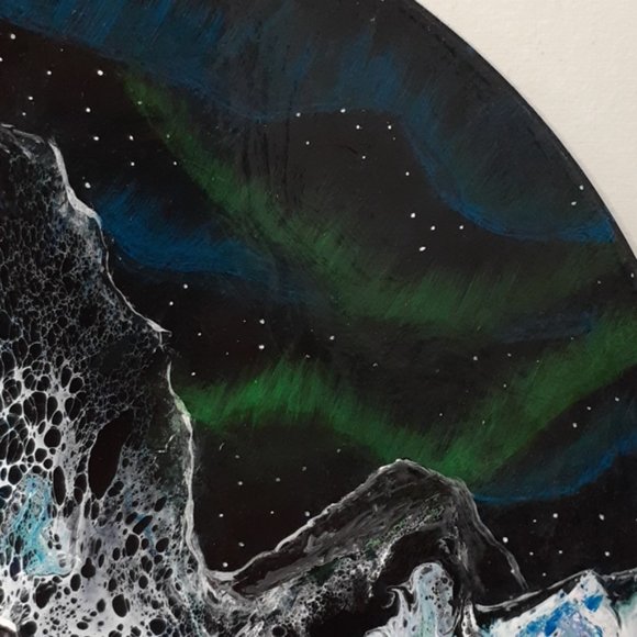 Hand Crafted Bear Vinyl Record Painting Mountain Acrylic Fluid Wall Art Upcycle - Picture 6 of 8